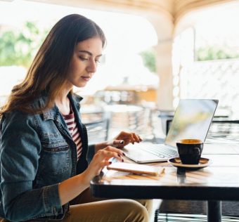 Remote Jobs That Pay $25 An Hour, Virtual Jobs Arizona Apply In USA ( Virtual Customer Service )