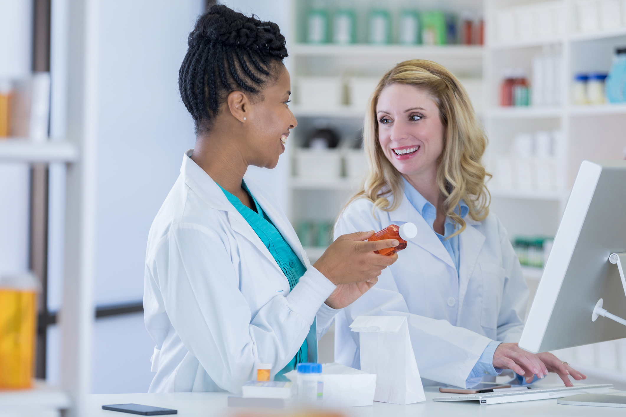 Walgreens Careers, Work From Home Walgreens @US.Job8een ( Pharmacy Customer Service Associate )